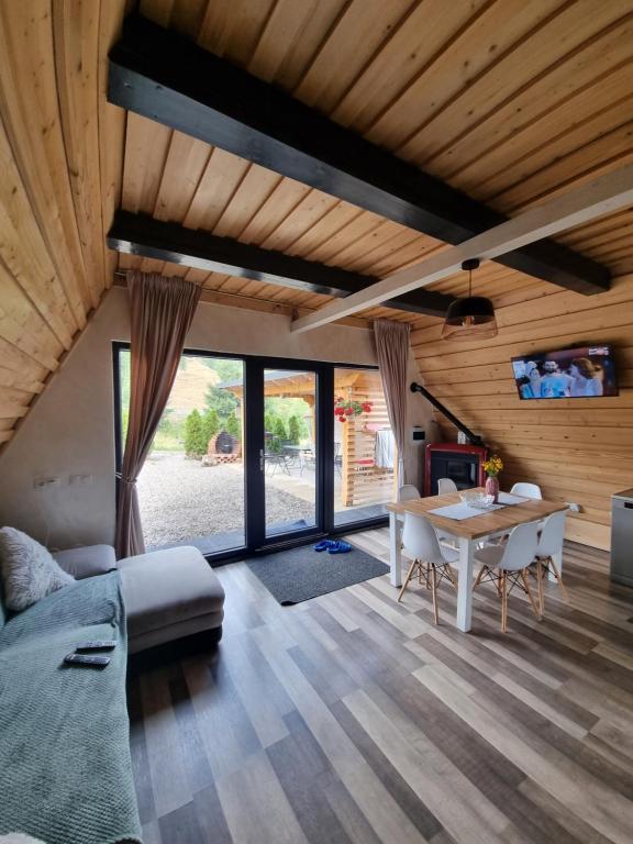 Tana dell Lupo – living și zonă de zi