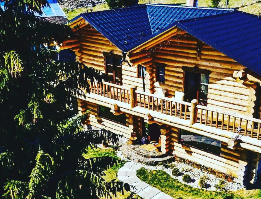Mountain’s Sea Chalet Colibita